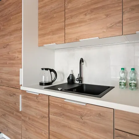 アパート Bialej Floty Red By Bookinghost ワルシャワ